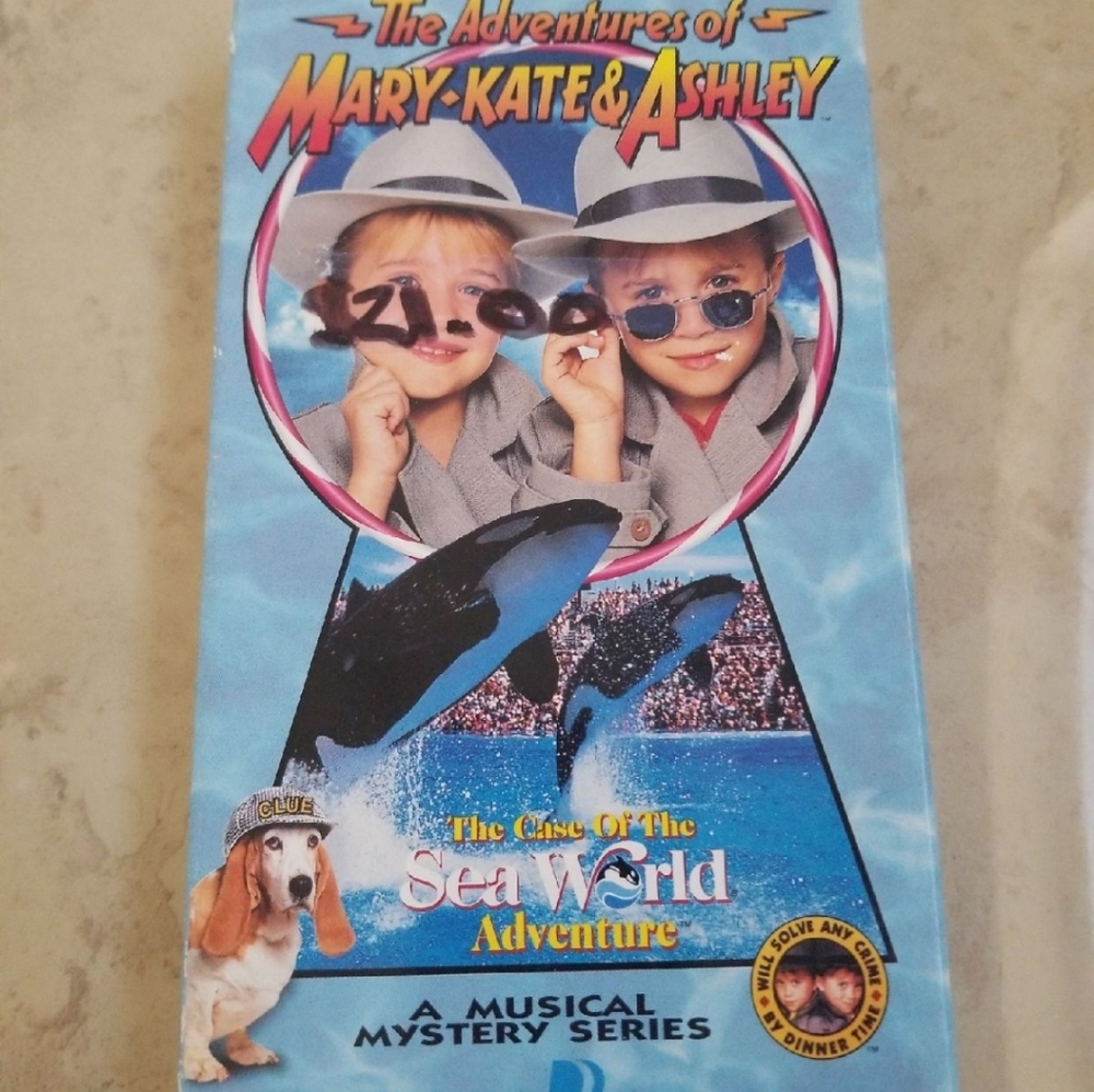 VHS The Adventures of Mary Kate & Ashley